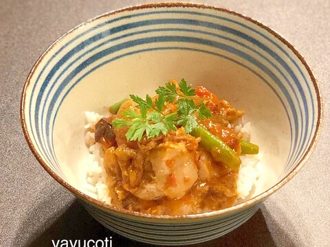 圧力鍋で！チキンとなすのフレッシュトマト煮込み丼